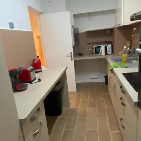 Chez Sandyy 莱斯米路